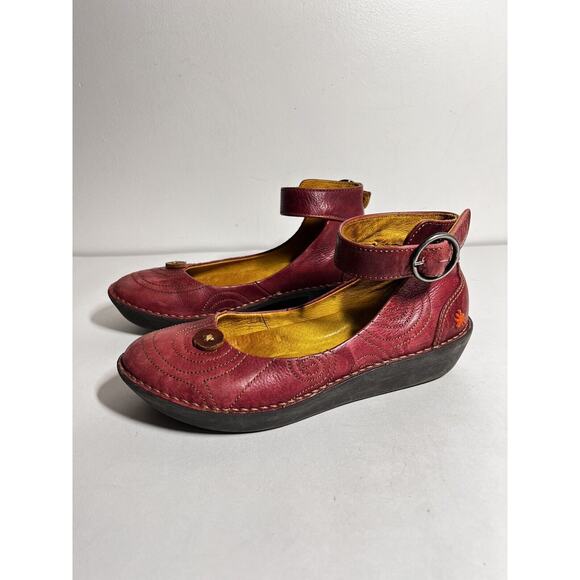 The Art Company EUC Red Leather Ankle Strap Comfort Flat Shoe 37 EU 6.5-7 US - Picture 1 of 6